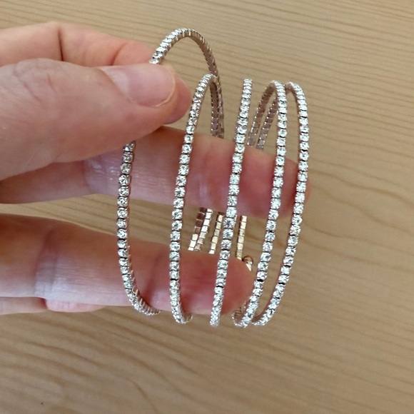 Elegant Rhinestone Coil Rose Gold Women's Bangle Bracelet - Picture 3 of 5